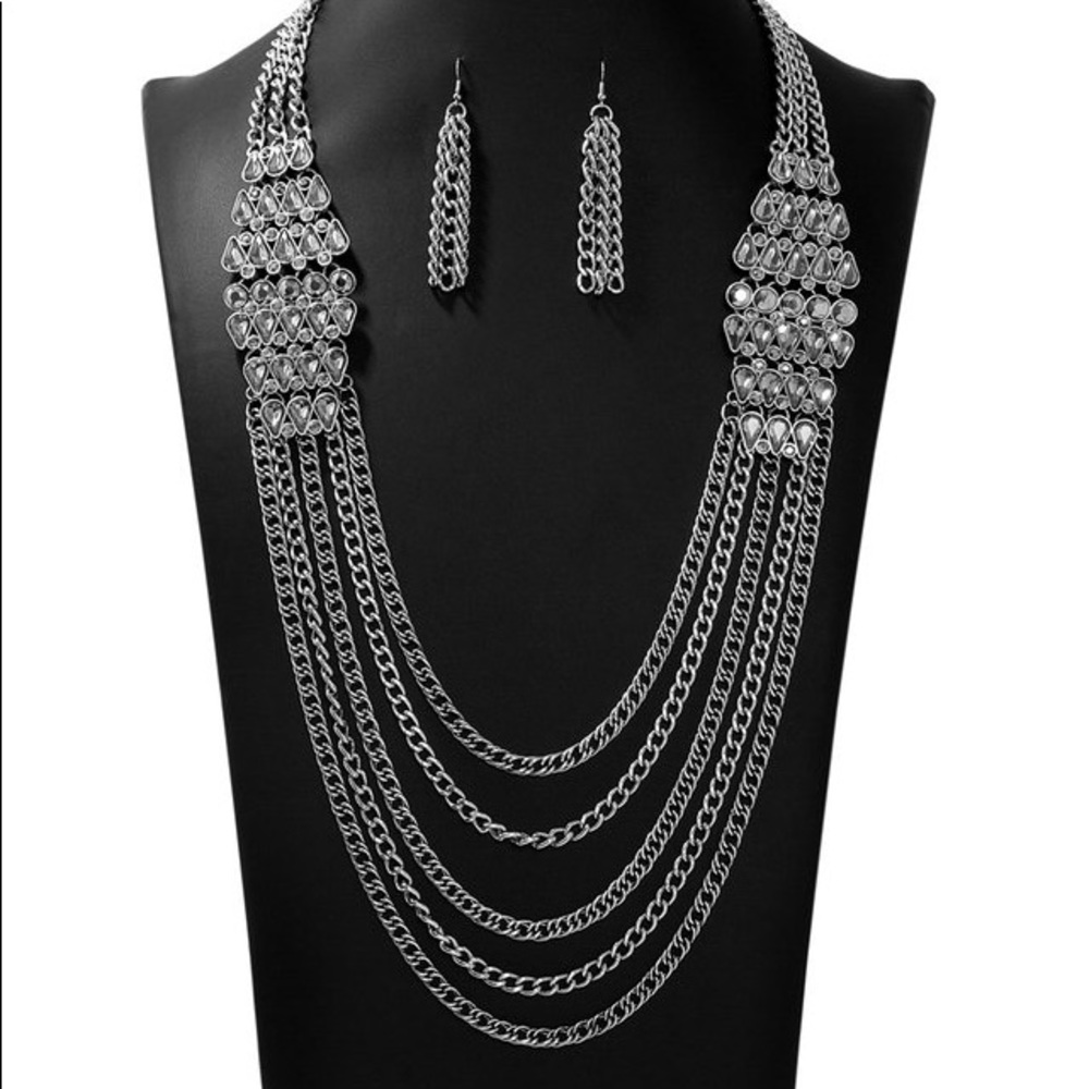 Jewelry - Picture 4 of 8